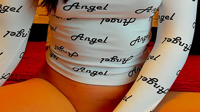 Snapshot of Fearless_For chatting on 09/19/25, 01:01 Fearless For online show from 09/19/25, 01:01