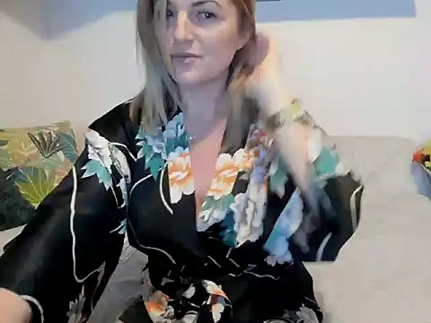 Jadore able online show from 02/15/25, 04:25