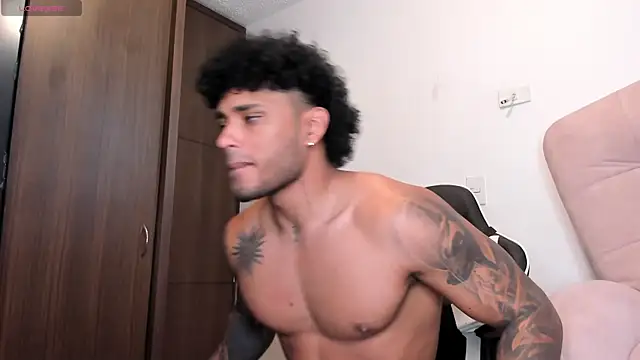 Alessandro Vanni online show from 12/03/24, 03:22