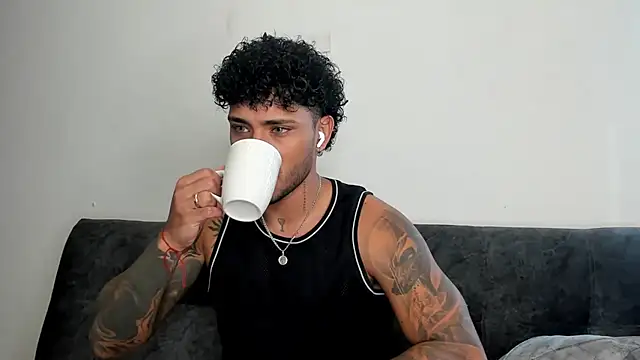 Alessandro Vanni online show from 02/09/25, 01:14