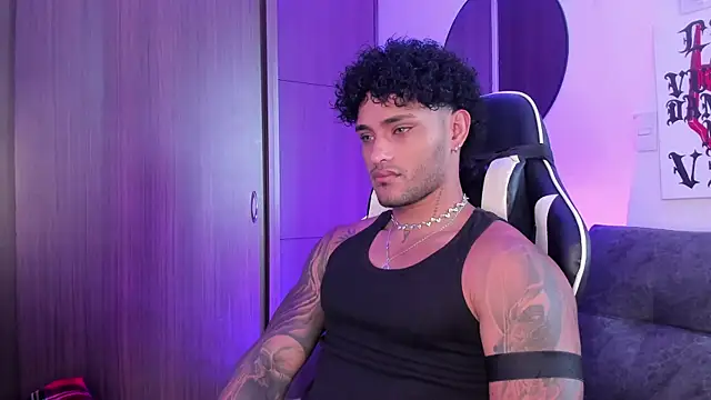Alessandro Vanni online show from 04/27/26, 02:26