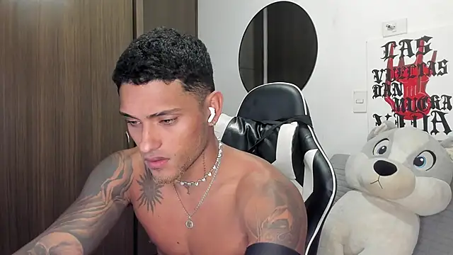 Alessandro Vanni online show from 06/19/26, 12:15