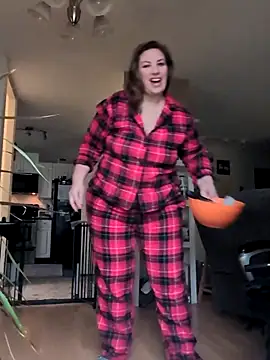 Canadian BBW online show from 02/01/26, 05:11