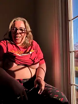Canadian BBW online show from 04/25/26, 02:14
