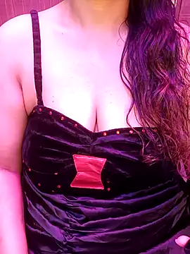 Snapshot of indian_passion chatting on 10/12/25, 08:13 indian passion online show from 10/12/25, 08:13