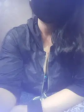 Snapshot of indian_passion chatting on 02/06/26, 05:23 indian passion online show from 02/06/26, 05:23