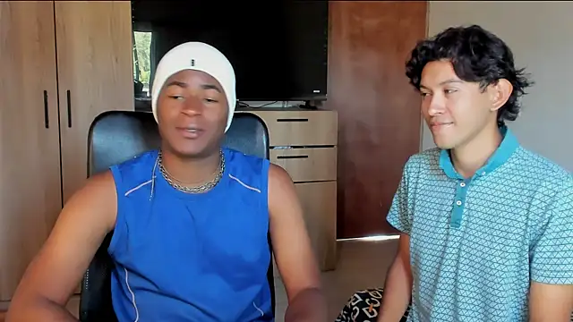 CrissBrownxxx online show from 05/15/26, 09:00