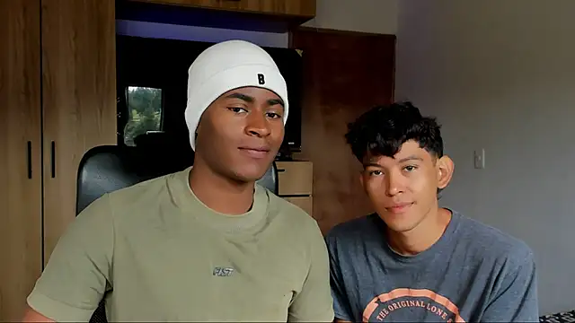 CrissBrownxxx online show from 06/25/26, 01:48