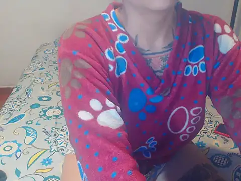 Snapshot of Tattoodreams_lucy chatting on 02/02/26, 11:58 Tattoodreams lucy online show from 02/02/26, 11:58