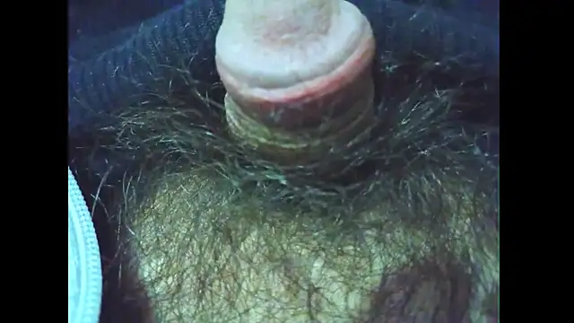 hairyuncut00 online show from 06/11/26, 10:41