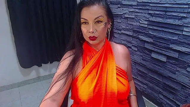 Cruela deviil online show from 11/22/25, 06:40