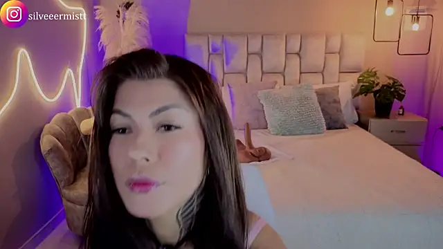pamela reyes  online show from 04/30/26, 02:56