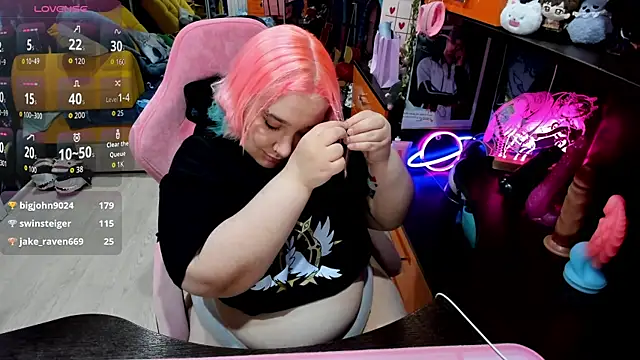 Snapshot of Softie_Sofy chatting on 03/03/26, 03:51 Softie Sofy online show from 03/03/26, 03:51