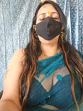 cute-tanvi online show from 02/13/25, 08:38