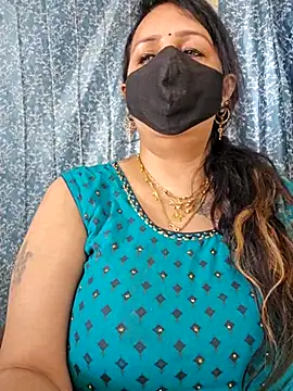 cute-tanvi online show from 03/07/25, 05:29