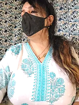 cute-tanvi online show from 09/16/25, 01:17