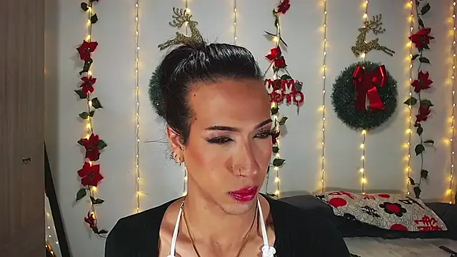 Snapshot of Kenisha_Sweet chatting on 12/13/24, 02:27 Kenisha Sweet online show from 12/13/24, 02:27