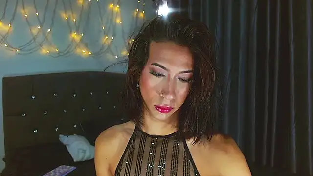 Snapshot of Kenisha_Sweet chatting on 02/12/25, 10:14 Kenisha Sweet online show from 02/12/25, 10:14