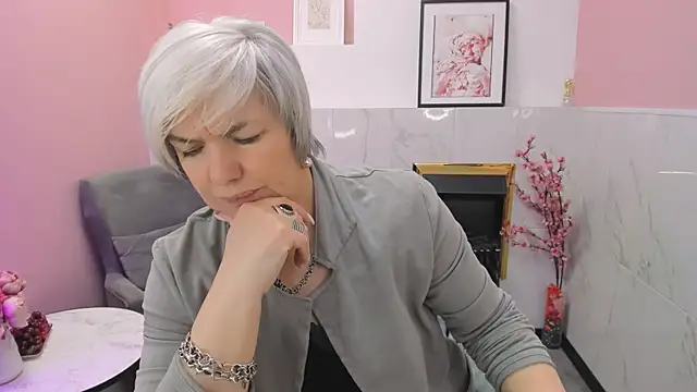 CarmenSoft online show from 04/29/26, 09:02