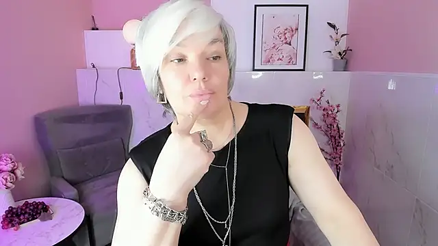 CarmenSoft online show from 05/09/26, 08:58
