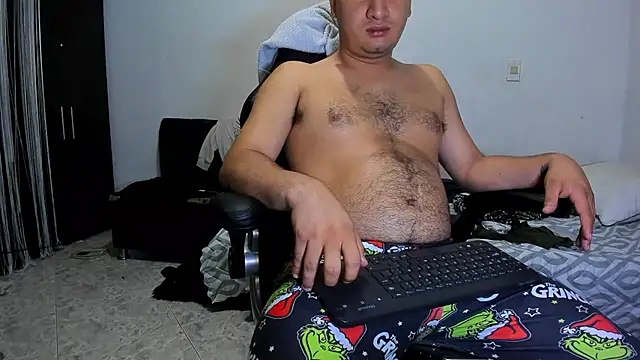 ares sexxx online show from 06/17/26, 10:17