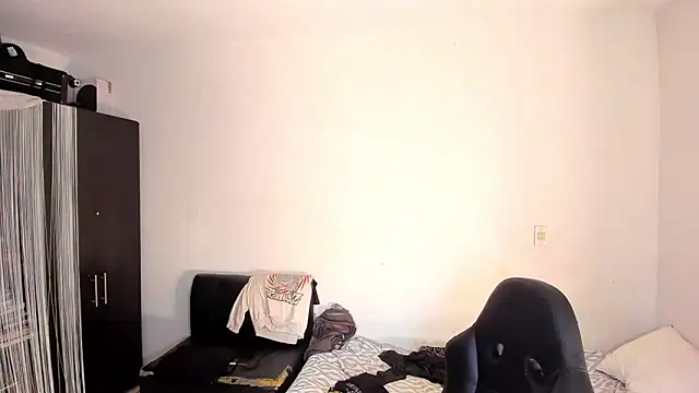 ares sexxx online show from 06/18/26, 06:23