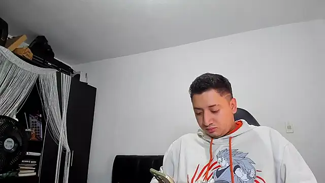 ares sexxx online show from 07/12/26, 08:44