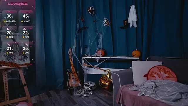 MadnessAlison online show from 10/24/25, 07:32