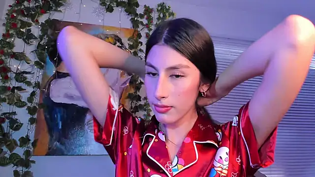 valeria gonzales  online show from 02/05/25, 08:25