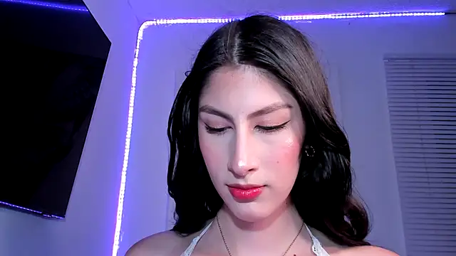 valeria gonzales  online show from 03/23/25, 12:04