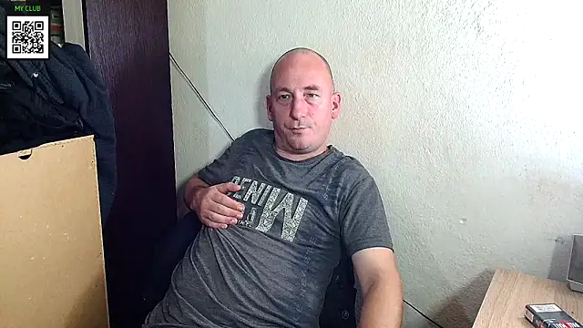 Snapshot of Johan___Barker chatting on 12/03/24, 07:00 Johan Barker online show from 12/03/24, 07:00