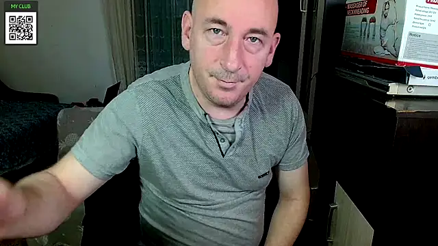 Snapshot of Johan___Barker chatting on 03/03/25, 05:09 Johan Barker online show from 03/03/25, 05:09