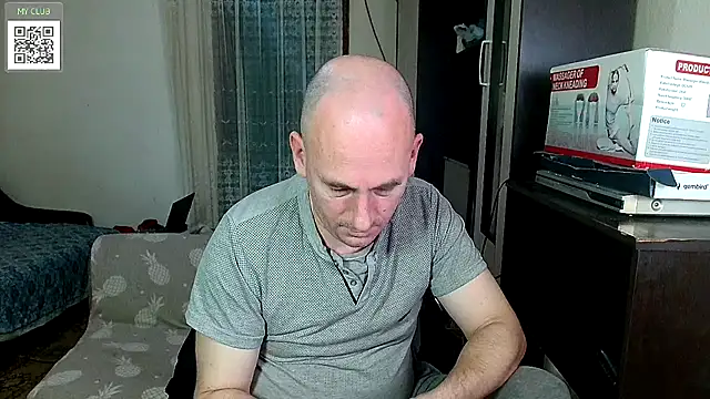 Snapshot of Johan___Barker chatting on 03/03/25, 08:27 Johan Barker online show from 03/03/25, 08:27