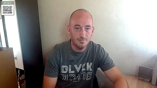 Snapshot of Johan___Barker chatting on 09/11/25, 11:43 Johan Barker online show from 09/11/25, 11:43