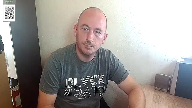 Snapshot of Johan___Barker chatting on 09/25/25, 11:14 Johan Barker online show from 09/25/25, 11:14