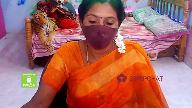 Snapshot of Novapol chatting on 12/14/24, 05:36 Novapol online show from 12/14/24, 05:36