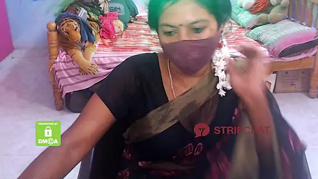 Snapshot of Novapol chatting on 12/21/24, 12:49 Novapol online show from 12/21/24, 12:49