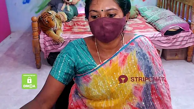 Snapshot of Novapol chatting on 01/04/25, 11:11 Novapol online show from 01/04/25, 11:11