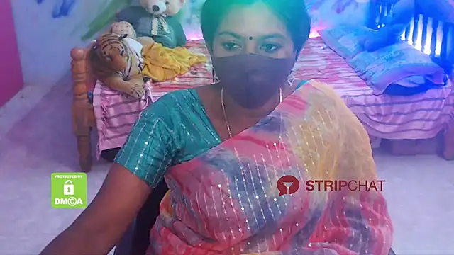 Snapshot of Novapol chatting on 01/10/25, 06:06 Novapol online show from 01/10/25, 06:06