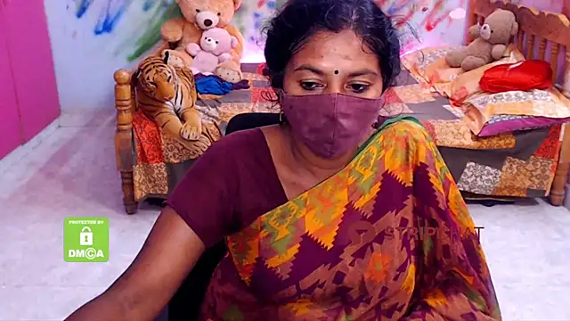 Snapshot of Novapol chatting on 03/04/25, 05:45 Novapol online show from 03/04/25, 05:45