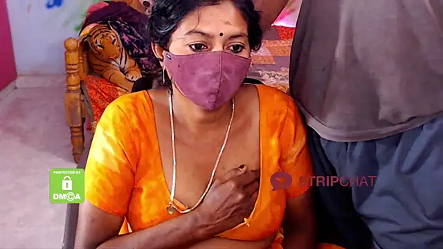 Snapshot of Novapol chatting on 03/08/25, 10:43 Novapol online show from 03/08/25, 10:43