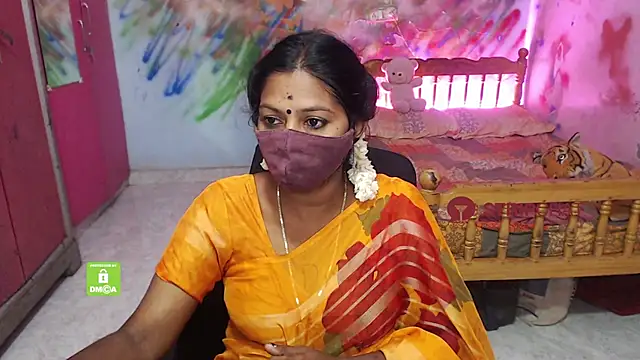 Snapshot of Novapol chatting on 09/25/25, 05:05 Novapol online show from 09/25/25, 05:05