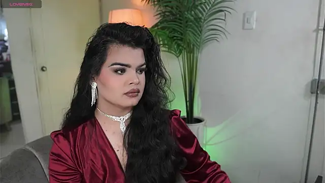 artechloe online show from 10/11/25, 11:25