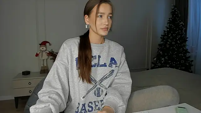 xx leila online show from 01/17/26, 10:20