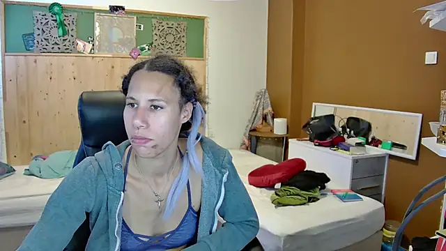 AaliyahHarris online show from 06/14/26, 04:20