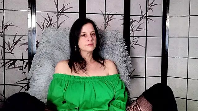 Snapshot of _Sweetlonglips_ chatting on 03/15/26, 06:30 Sweetlonglips online show from 03/15/26, 06:30