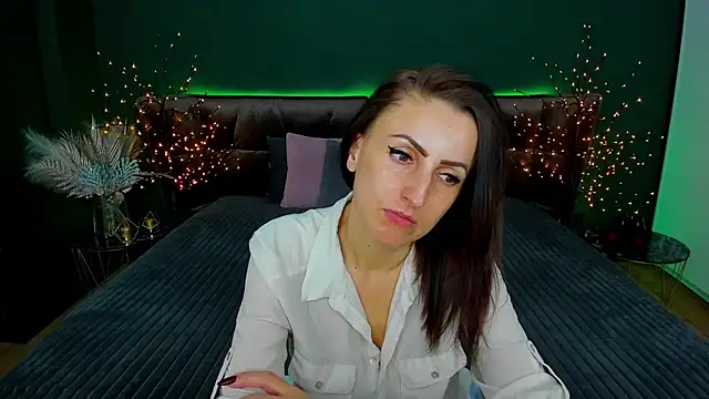 Rebecca Diamond online show from 02/17/25, 12:38