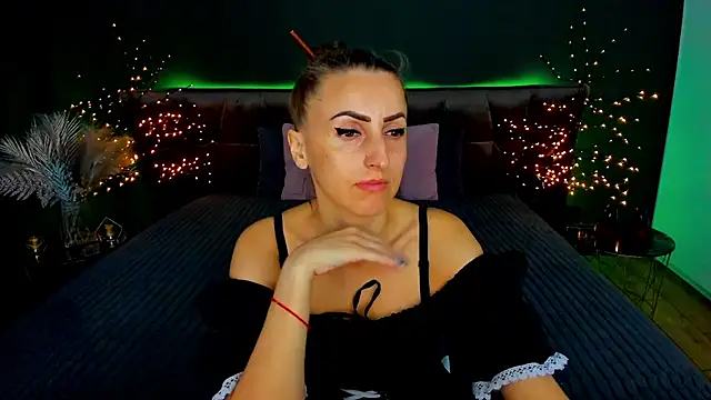 Rebecca Diamond online show from 09/23/25, 05:43