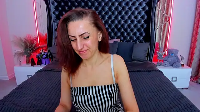 Rebecca Diamond online show from 04/26/26, 05:49