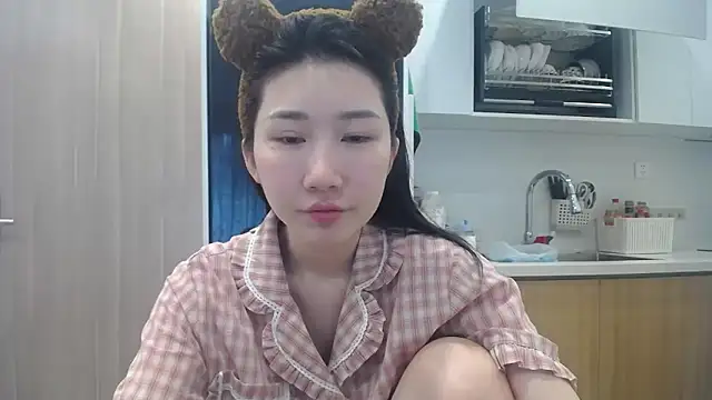 Snapshot of Asiagirll chatting on 05/17/26, 03:04 Asiagirll online show from 05/17/26, 03:04
